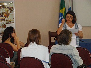 2-Em-reuniao-no-CRP-RJ-psicologos-da-SEAP-repudiam-suspensao-da-Resolucao-009-2010_02-300x225.jpg