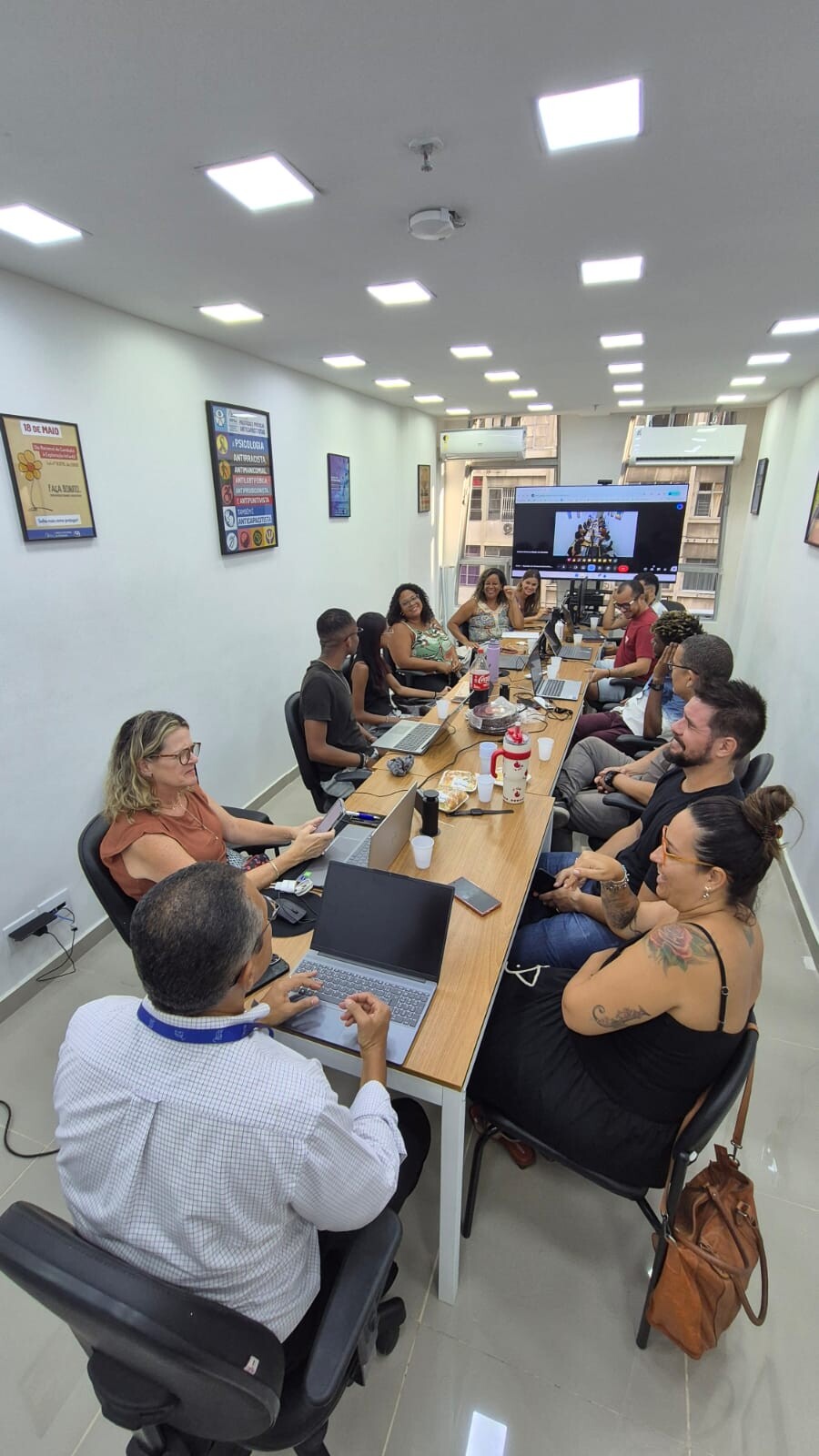 primeira-reuniao-itinerante-do-ano-da-diretoria-do-crp-rj-aborda-descentralizacao-na-subsede-leste-fluminense-em-niteroi